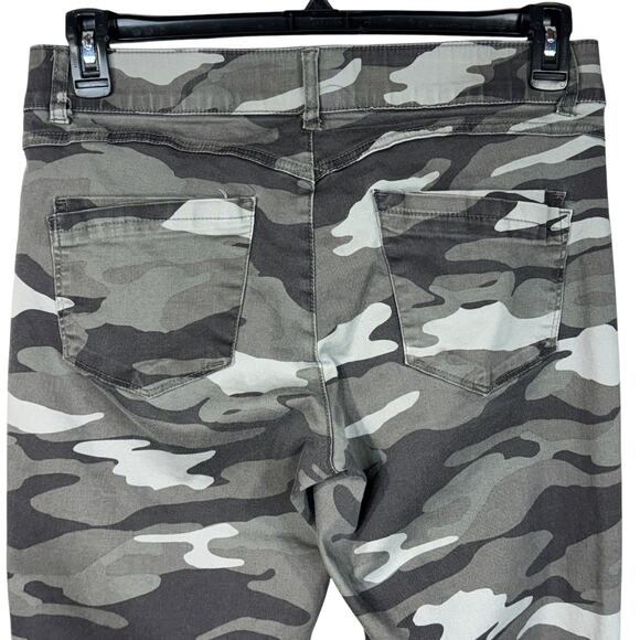 Democracy SZ 10 “Ab”technology Pants Camo Stretch Mid-Rise Elastic Waist Green - Picture 6 of 8